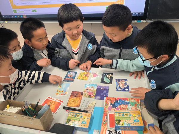重磅！上海漕河泾开发区实验小学正式引进竞思学能课程！